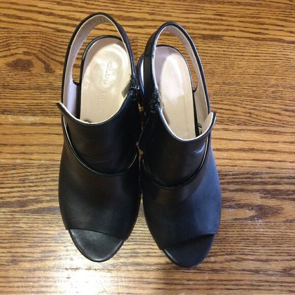 CLUB MONACO Open toe black booties - Picture 6 of 8